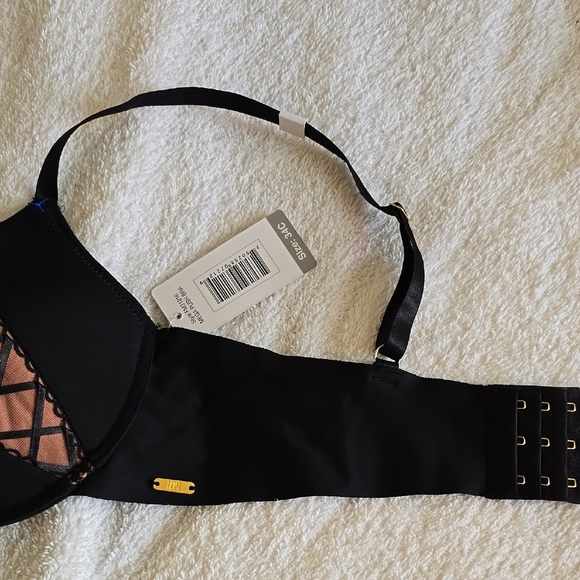 Frederick's of Hollywood Black and Brown Criss-Cross Lace Bra - Picture 3 of 6